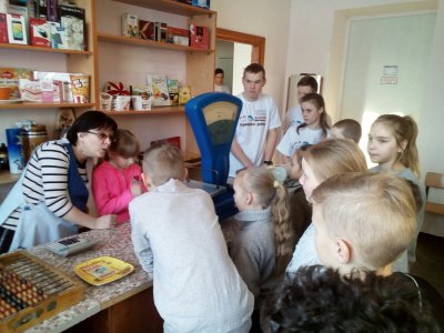 IMG-42e520d4f5cddedbe5a000d2c62cf025-V