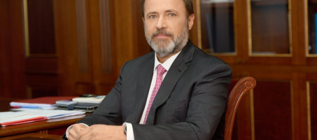 Поздравление Игоря Комарова с Днем защитника Отечества