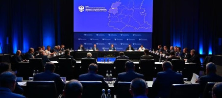 Игорь Комаров провел заседание Совета при полномочном представителе Президента России в ПФО