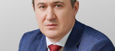 Уважаемые работники и ветераны металлургической отрасли!